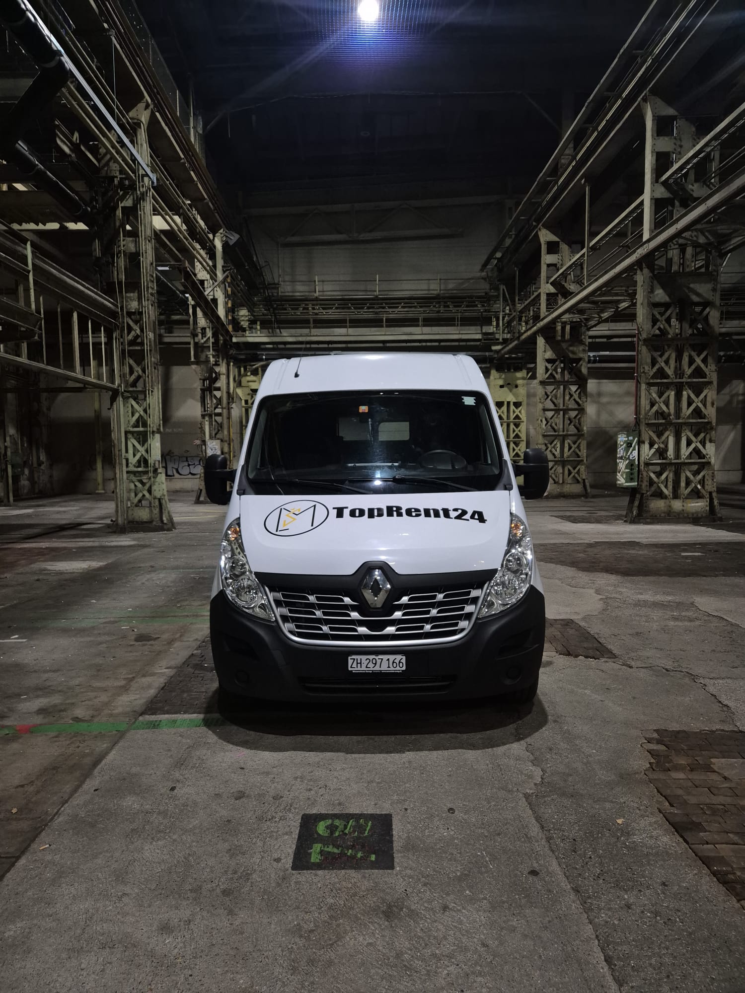 TopRent24 Renault Master